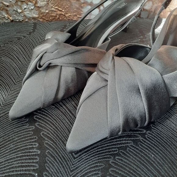 Zara Nwot Gray Satin Slingback Kitten Heels - Picture 9 of 15